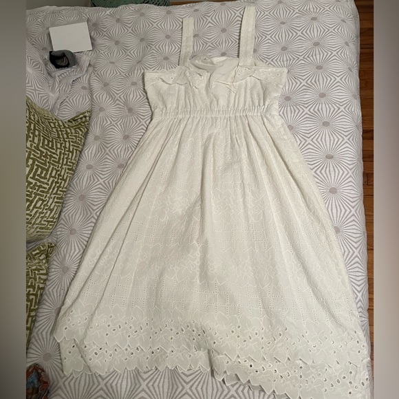 White sun dress - Picture 5 of 6